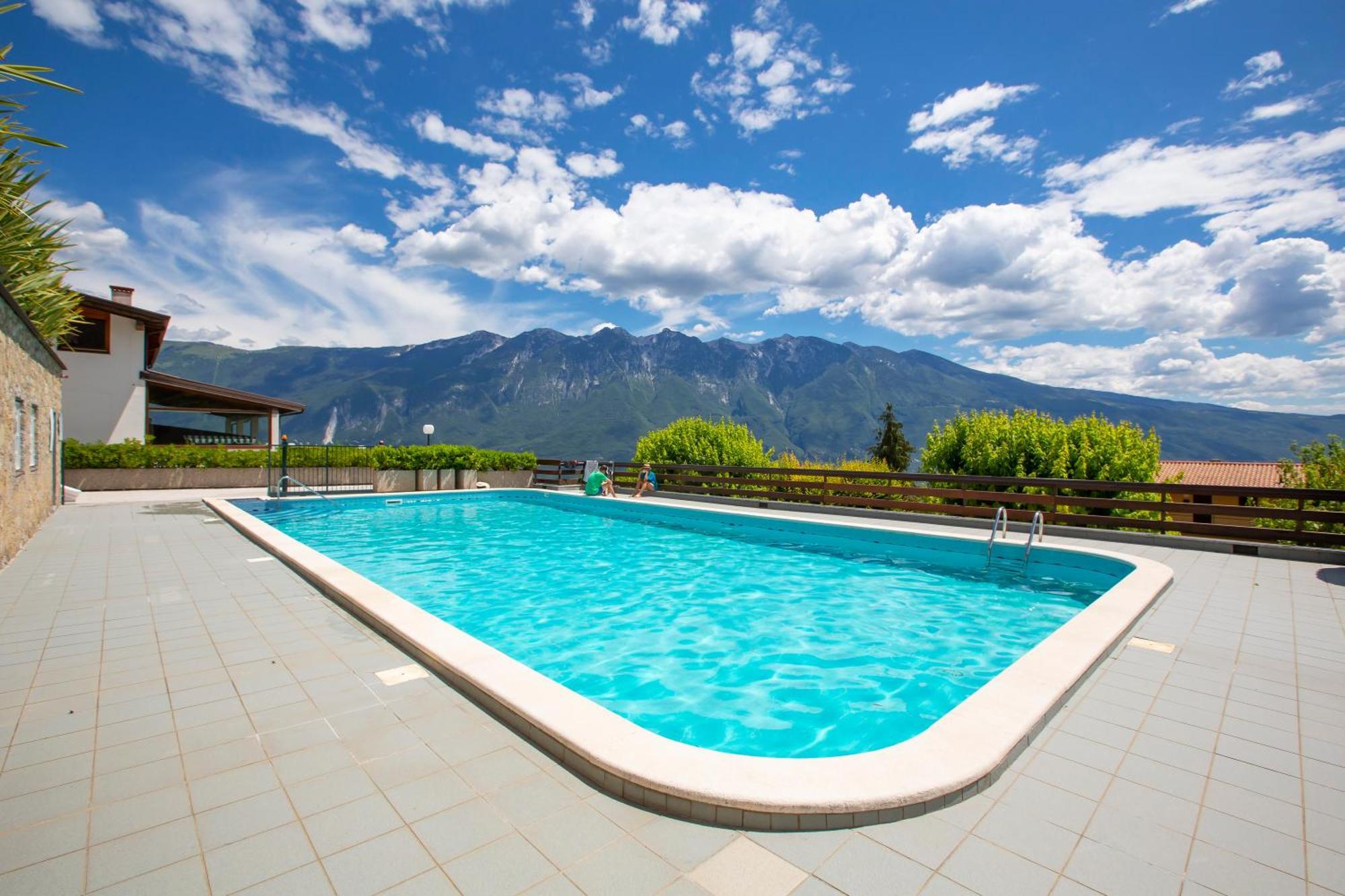 Balcone Sul Lago - Happy Rentals Tremosine Luaran gambar